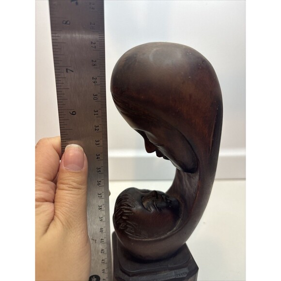 Mother and Child sculpture wooden hand carved Decour items - Picture 8 of 9